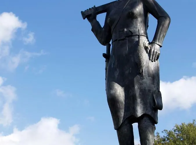 La Leyenda De La Vera Tr-cc-00329 * Garganta la Olla